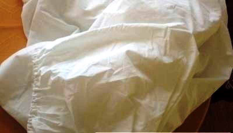 Körgumis vászon lepedő (Eszter)