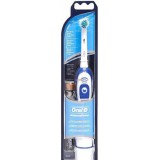 Oral-B Advance Power D4010 - elemes fogkefe Gyógyászati termékek ORAL-B